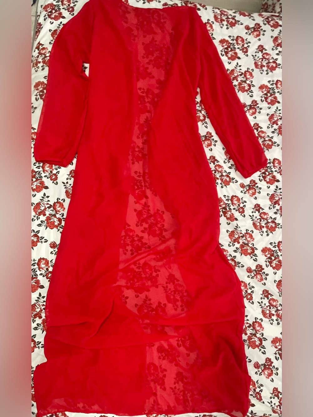 PrettyLittleThing Red Lace-Trim Long Robe - Picture 2 of 6